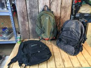 3 Back Packs - Tote