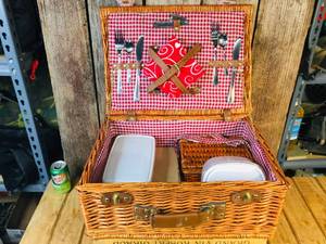 Picnic Basket Set