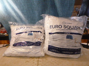 Sensorpedic Euro Squares Pillows