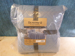 Bearpaw CorduroySherpa Quilt Set