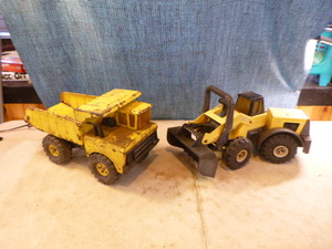 2 Metal Tonka Trucks