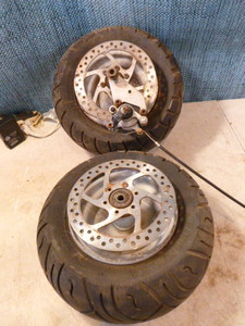 2 Zhong Ya Tires