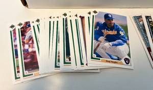 lot 60 image: 1992 Topps Baseball Complete Set Plus More- Baseball Cards