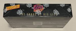 lot 94 image: The Elvis Presley Collection Series 2 Factory Sealed Box The Cards of His Life