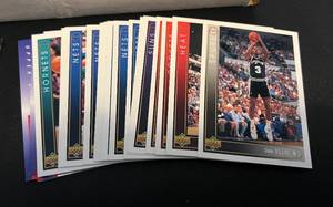 lot 95 image: Basketball Card Box - 1993-94 Upper Deck and 1993-94 Hoops, 750 Cards