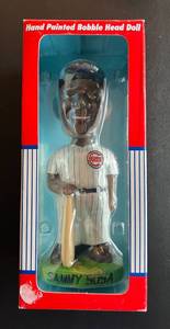 lot 152 image: Sammy Sosa Chicago Cubs Baseball Bobblehead