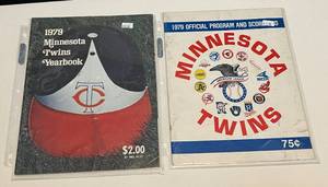 lot 261 image: Minnesota Twins 1979 Official Program Scorecard and Yearbook Vintage Baseball