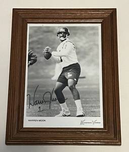 lot 257A image: Warren Moon Autographed 5x7 Photo Minnesota Vikings Football