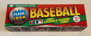 lot 274 image: 1990 Fleer Baseball Complete Factory Set Baseball Cards