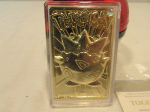 lot 9 image: Gold Pokemon