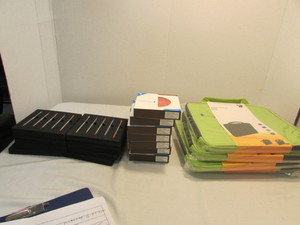 lot 114 image: Electronics Lot