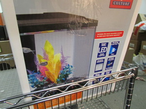 lot 145 image: Aquarium