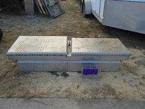 lot 113 image: Full size aluminum truck tool box with 2 doors. As shown.