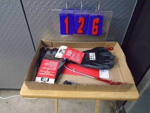lot 126 image: Flat of quality trade show tools. As shown.