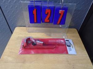 lot 127 image: Flat of quality trade show tools. As shown.