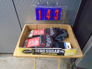 lot 143 image: Flat of quality trade show tools. As shown.