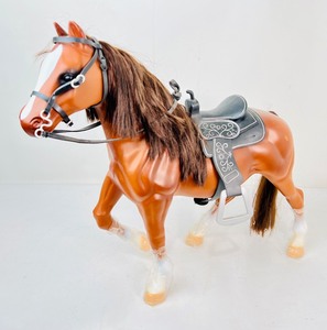 lot 491 image: Doll Horse