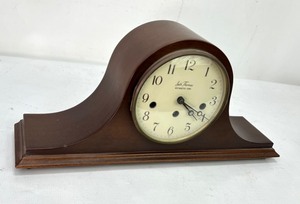 lot 495 image: Mantle Clock