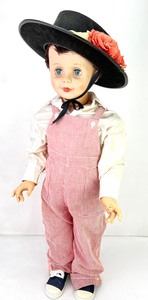 lot 500 image: Porcelain Doll