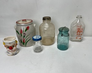 lot 384 image: Vintage Glassware