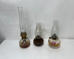 lot 1386 image: Oil Lamps