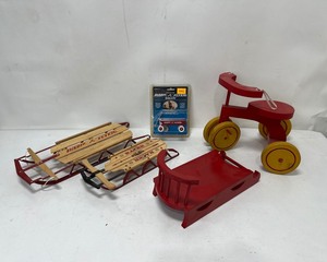 lot 1388 image: Childrens Doll Toys