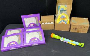 lot 290 image: Kids Crafting Supplies