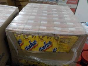 lot 233 image: 40 YooHoo Chocolate Drinks - needs no refrigeration