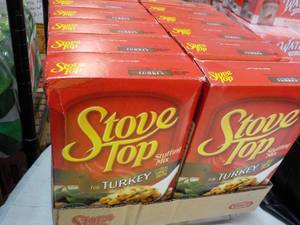 lot 297 image: 12 Pack Stove Top Turkey Stuffing Mix best date 122024