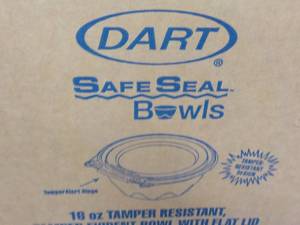 lot 4 image: Dart Safe Seal Bowls 240 x 16 oz