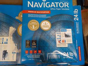 lot 7 image: Navigator 24 lb. case 8 12 x 11Ultra Bright White Copy Paper