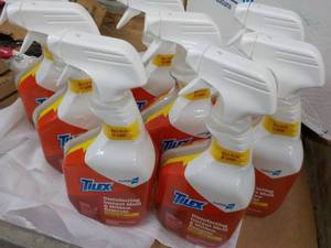 lot 30 image: 8 Tilex 32 oz Bottles Mold and Mildew Remover