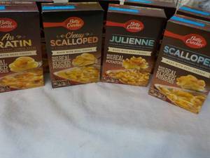lot 126 image: 8 Potato Meals -4 variety