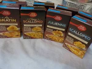 lot 128 image: 8 Potato Meals -4 variety