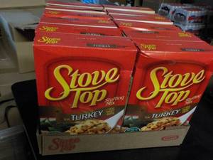 lot 196 image: 12 Pack Stove Top Turkey Stuffing Mix best date 122024
