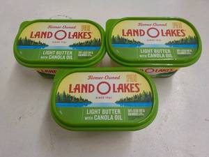 lot 334 image: E 3 - 24 oz Tubs Frozen Land O Lakes Light Butter with Canola Oil