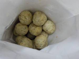 lot 340 image: E 4 Frozen Pkgs Garlic Butter Balls...