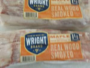lot 389 image: G 2 x 24 oz Frozen Maple Real Wood Smoked Bacon