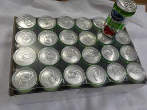 lot 422 image: 24 x 7.2 oz cans Ocean Spray Apple Juice best date 092023
