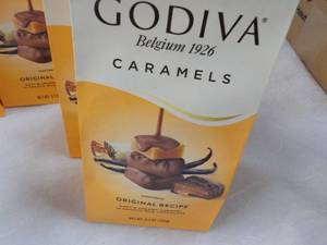 lot 431 image: 6 x 5.3 oz Pkgs Godiva Caramels...