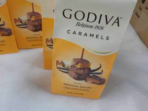 lot 433 image: 6 x 5.3 oz Pkgs Godiva Caramels...