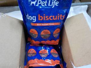lot 449 image: 4 x 15 oz Pet Life Dog Beef Flavor Biscuits