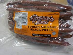 lot 461 image: 28 oz Bag Wisconsin Maid Turkey Sausage Snack Bites