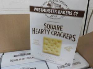 lot 483 image: 12 x 6 oz Westminster Bakers Co Square Hearty Crackers best date 122023