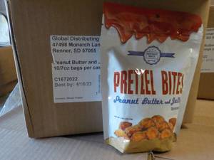 lot 493 image: 10 x 7 oz Bags Pretzel Bites Peanut Butter and Jelly Best By 04162023
