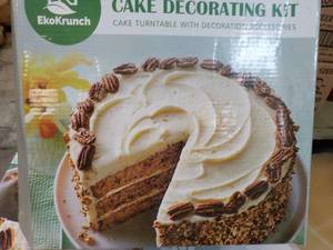 lot 547 image: Eco Krunch Cake Decorating Kit...