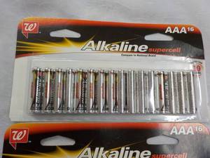 lot 559 image: 16 Alkaline AAA Batteries...