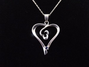 lot 4 image: .925 Sterling Silver Sapphire Crystal Heart Pendant Necklace