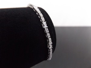 lot 19 image: NEW .925 Sterling Silver Zirconia Crystal Bolo Bracelet