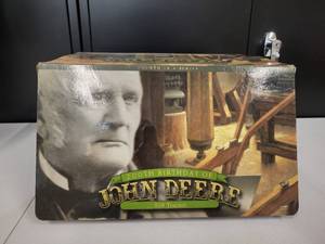 lot 11 image: John Deere 200th birthday 830 Diesel Tractor 116